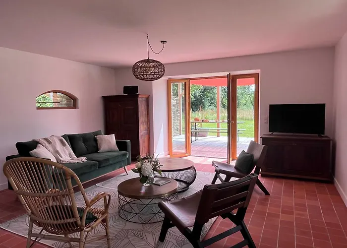 Avec Piscine Et Jacuzzi - Normandie * La Carneille