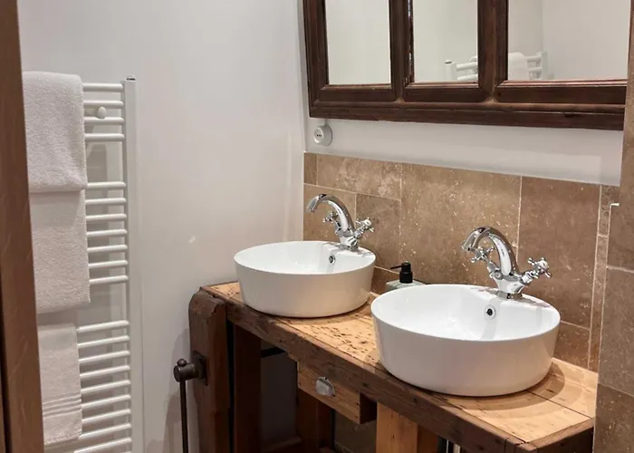 Avec Piscine Et Jacuzzi - Normandie * La Carneille