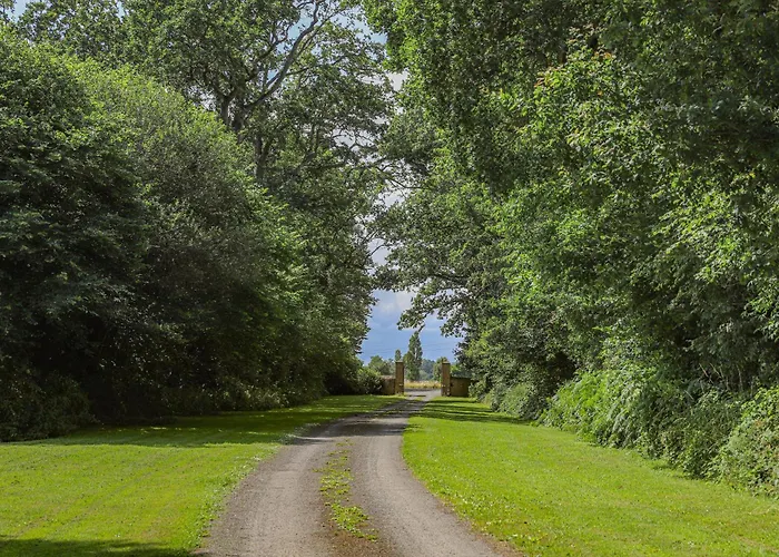 Avec Piscine Et Jacuzzi - Normandie *